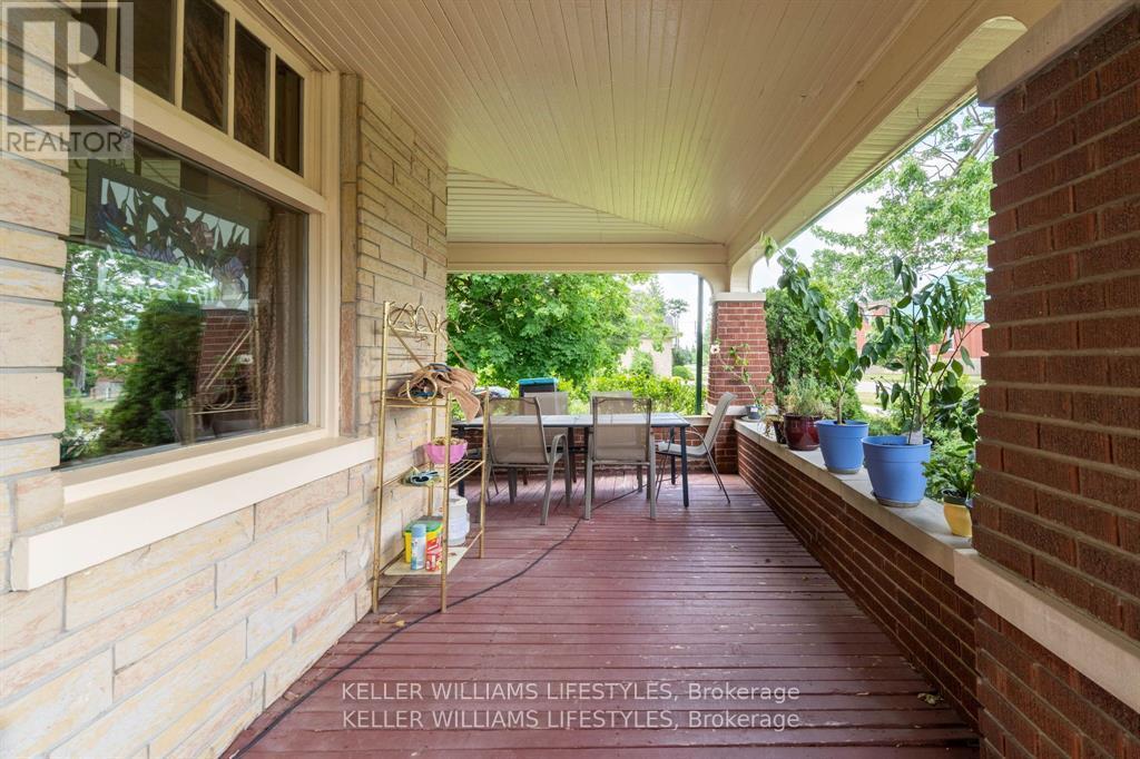 93 SARAH STREET - 5