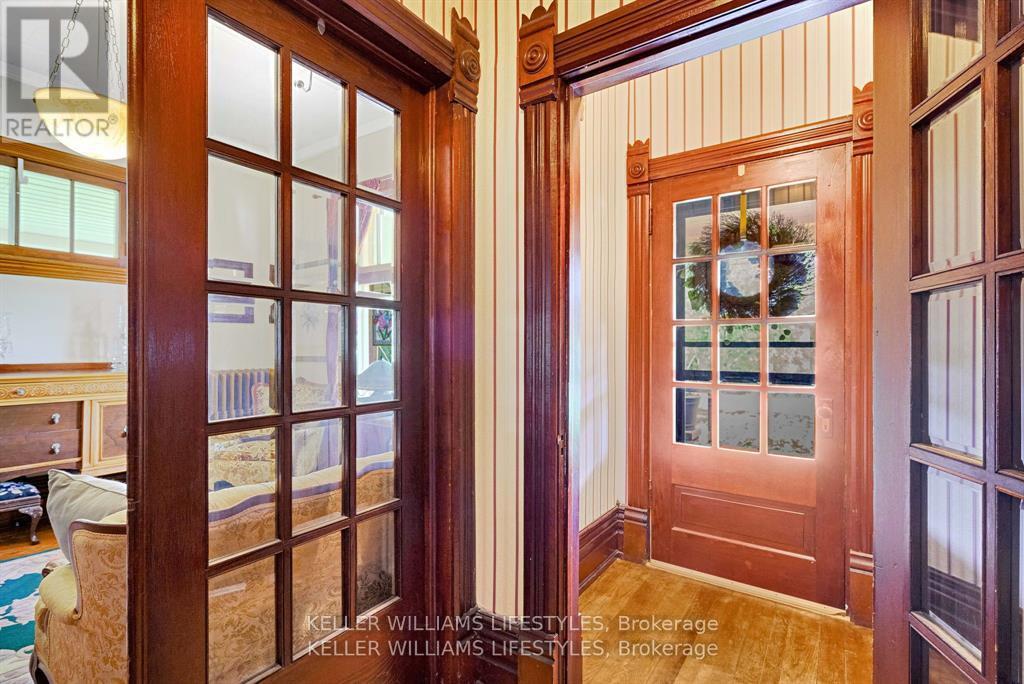 93 SARAH STREET - 6