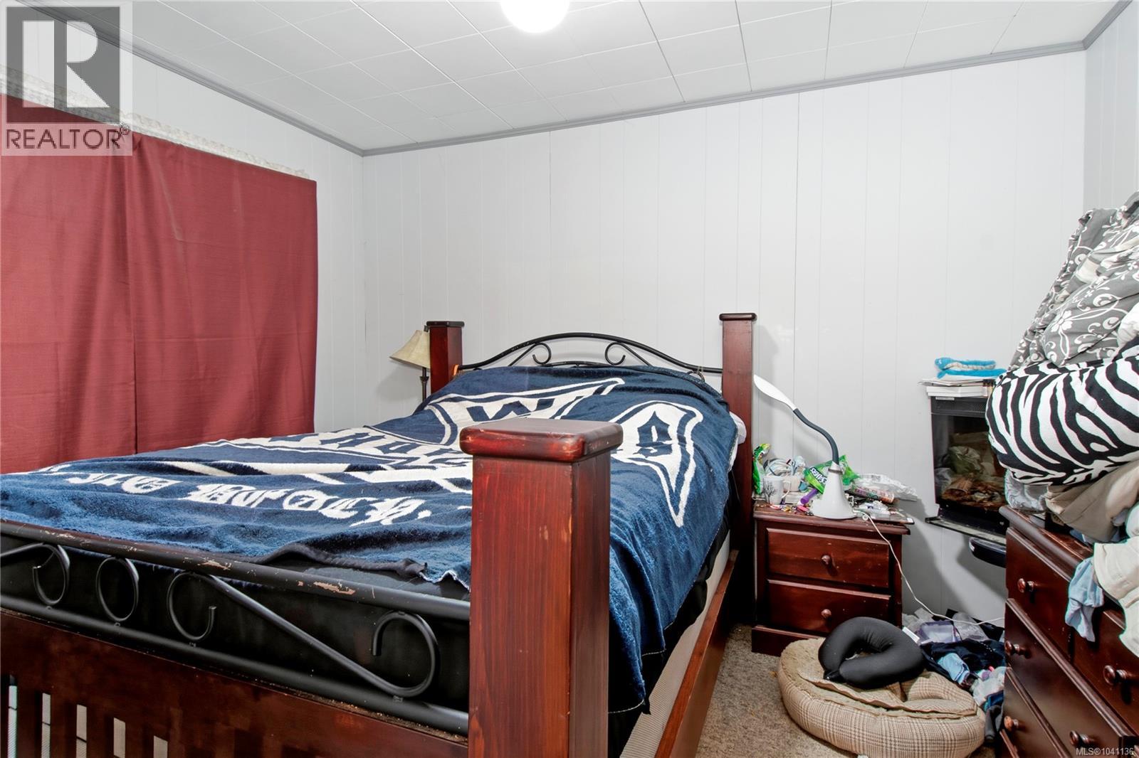 7602 Island Hwy N - 15