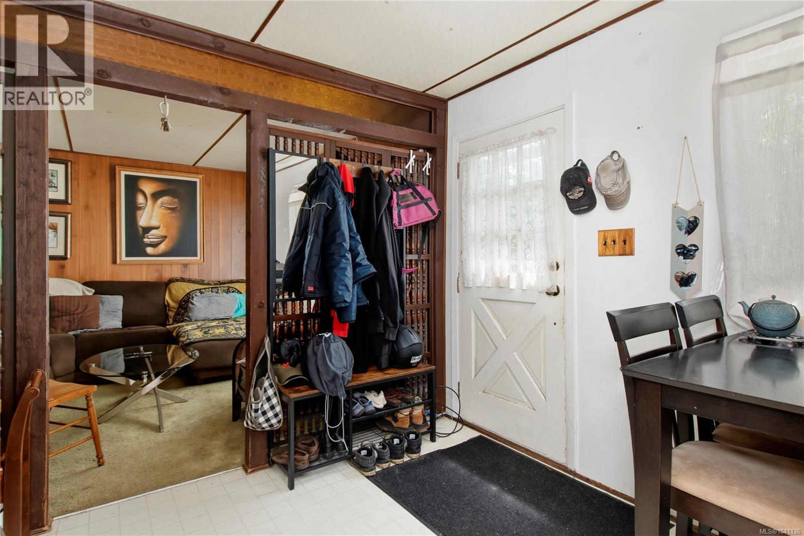 7602 Island Hwy N - 6