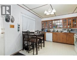 7602 Island Hwy N, Black Creek, BC V9J1G3 Photo 10
