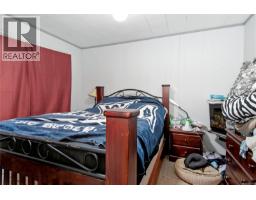 7602 Island Hwy N, Black Creek, BC V9J1G3 Photo 15
