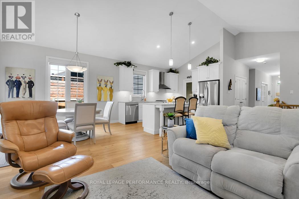 920 LEISHMAN DRIVE - 13