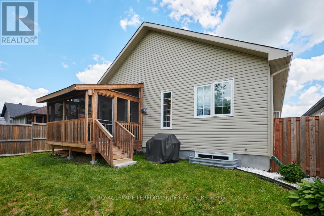 920 LEISHMAN DRIVE - 29