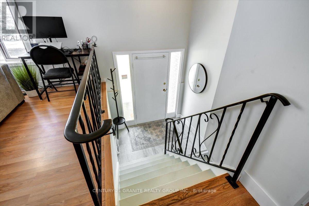 25 FOREST HILL ROAD - 21