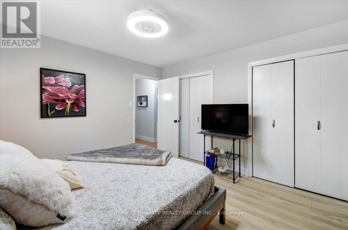 25 FOREST HILL ROAD - 17