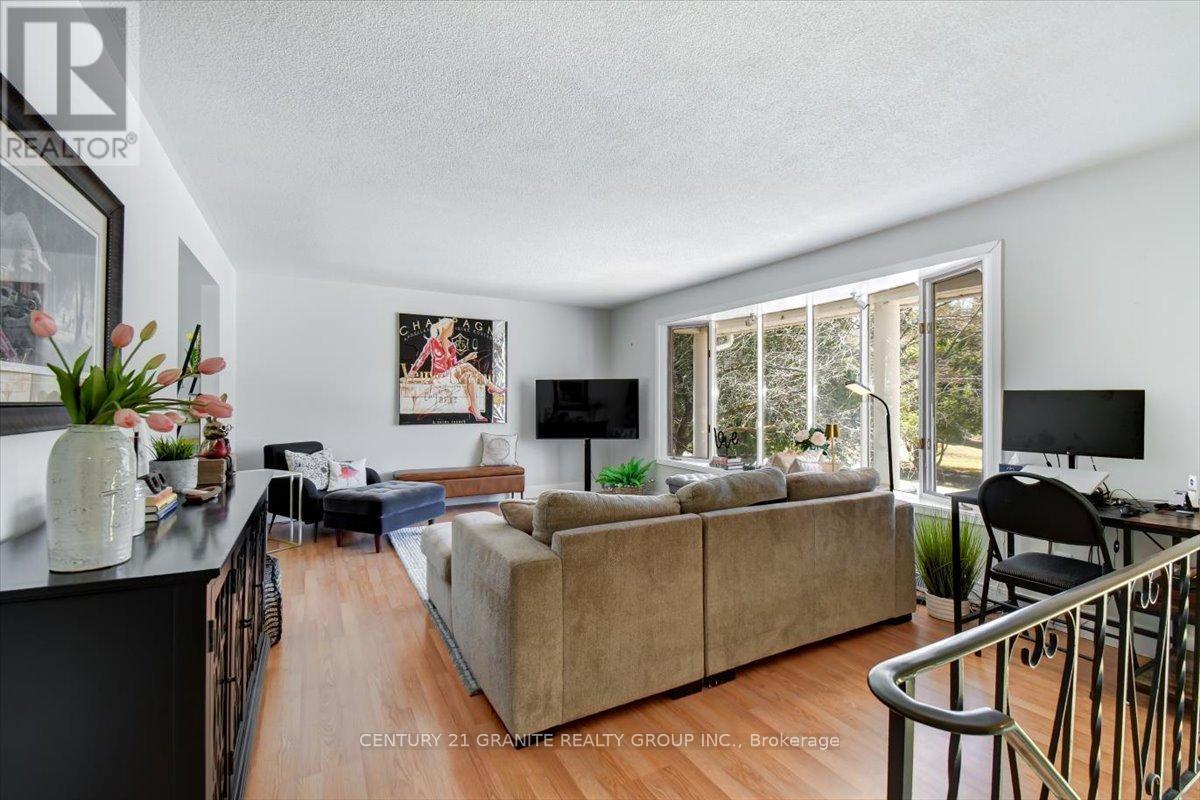 25 FOREST HILL ROAD - 14