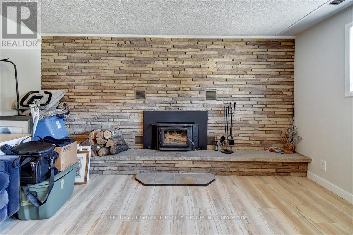 25 FOREST HILL ROAD - 22
