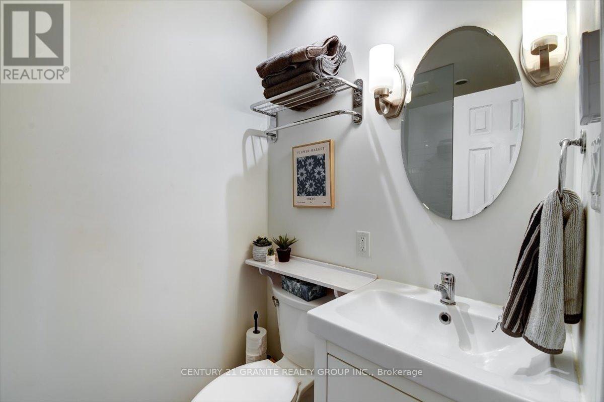 25 FOREST HILL ROAD - 24