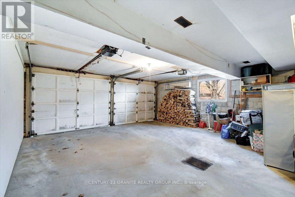 25 FOREST HILL ROAD - 27