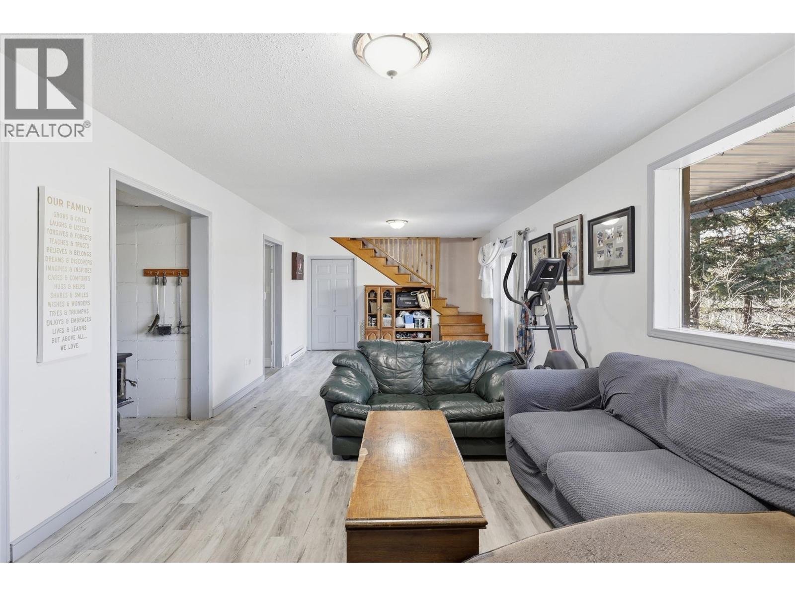 3267 Powell Road - 34