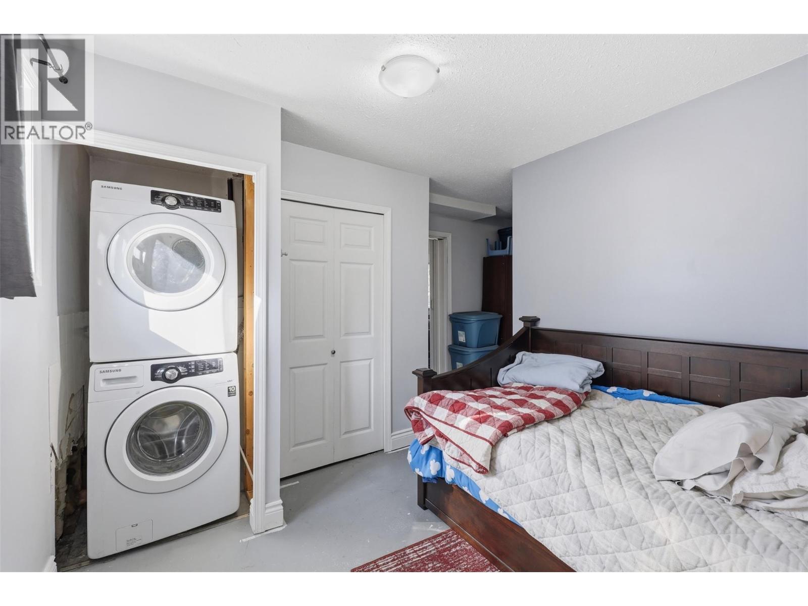 3267 Powell Road - 42