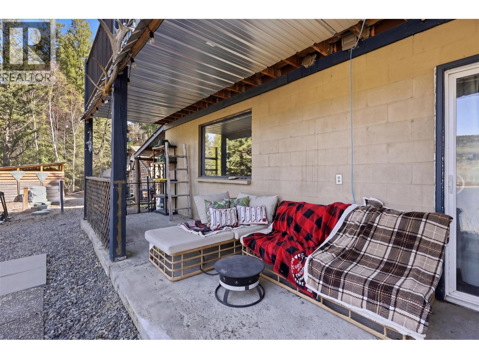 3267 Powell Road - 46