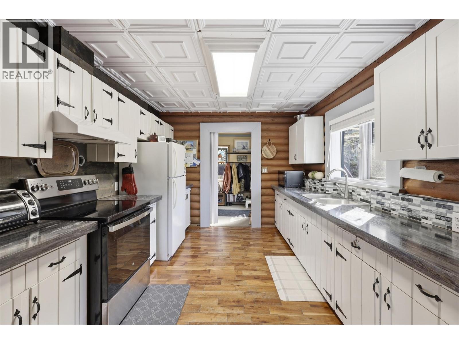 3267 Powell Road - 7