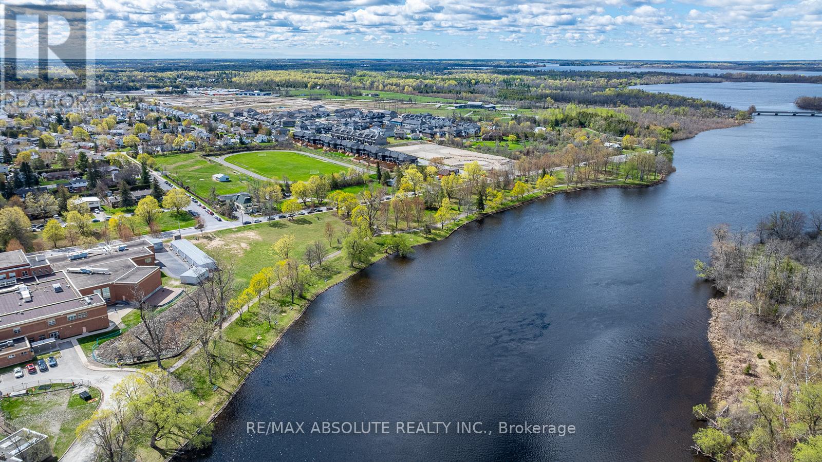 75 O'DONOVAN DRIVE - 48