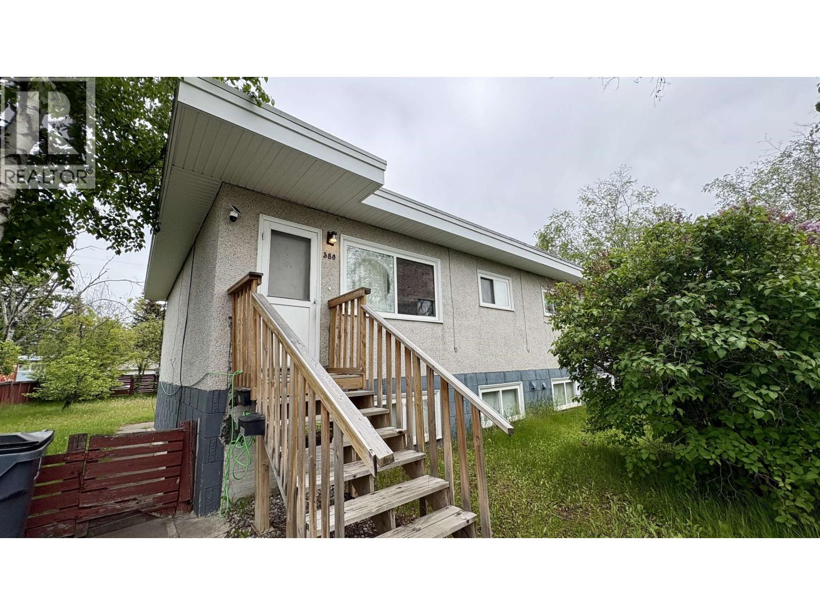 380 MOFFAT STREET - 12