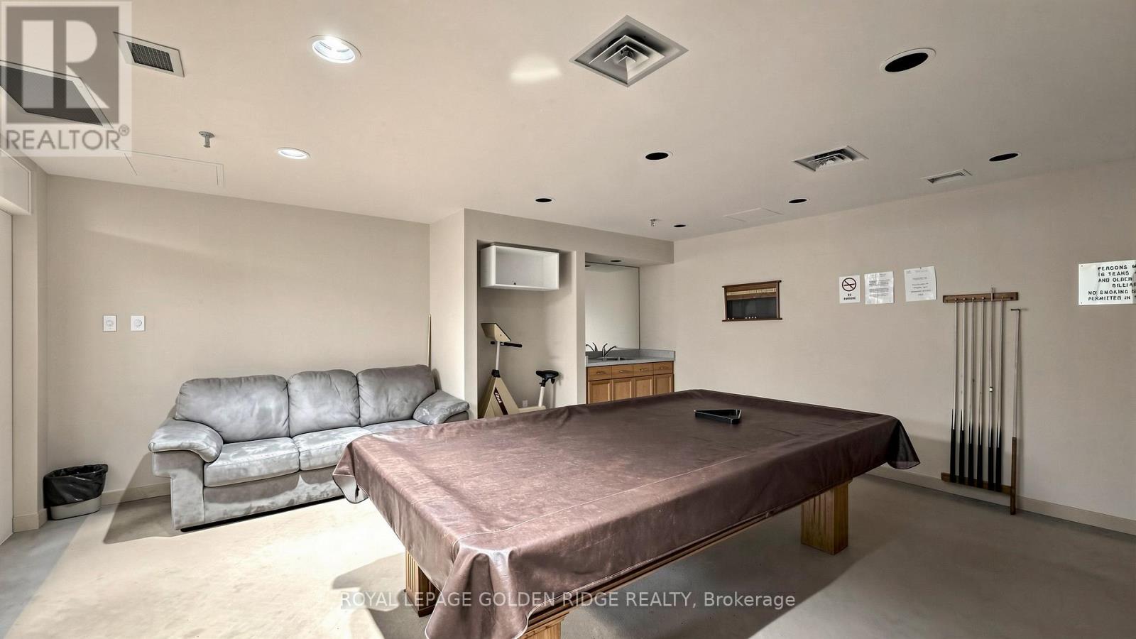 #1003 5 KENNETH AVENUE - 50