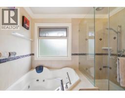 7440 Kraft Crescent, Burnaby, BC V5A1Z5 Photo 21