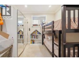 7440 Kraft Crescent, Burnaby, BC V5A1Z5 Photo 29