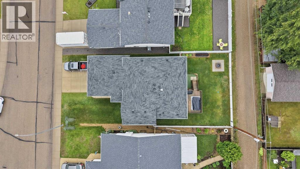 46 Livingston Close — photo 44