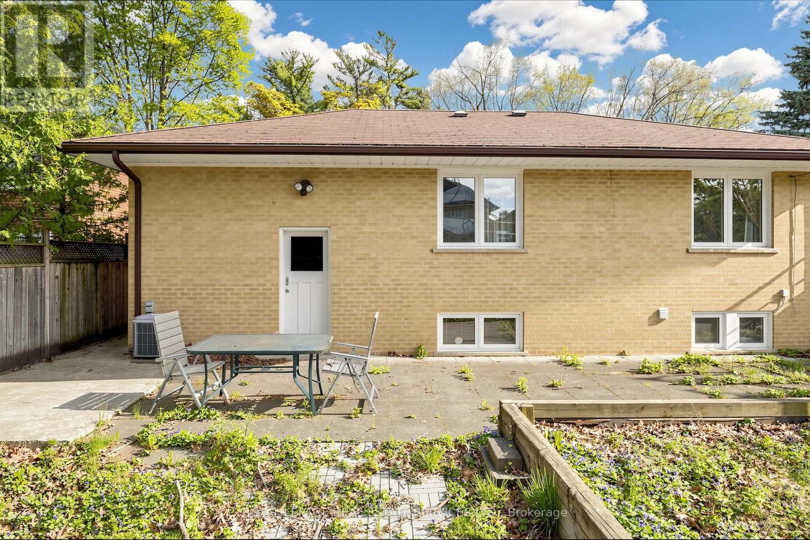 3009 O'HAGAN DRIVE - 35