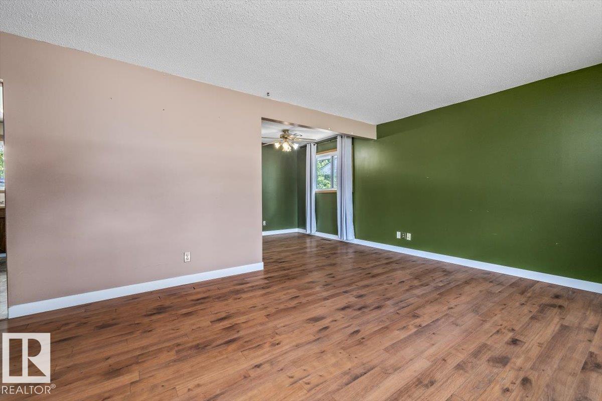 10544 53 AV NW - 4