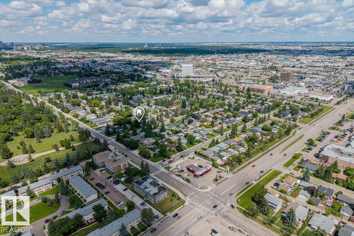10544 53 AV NW - 41