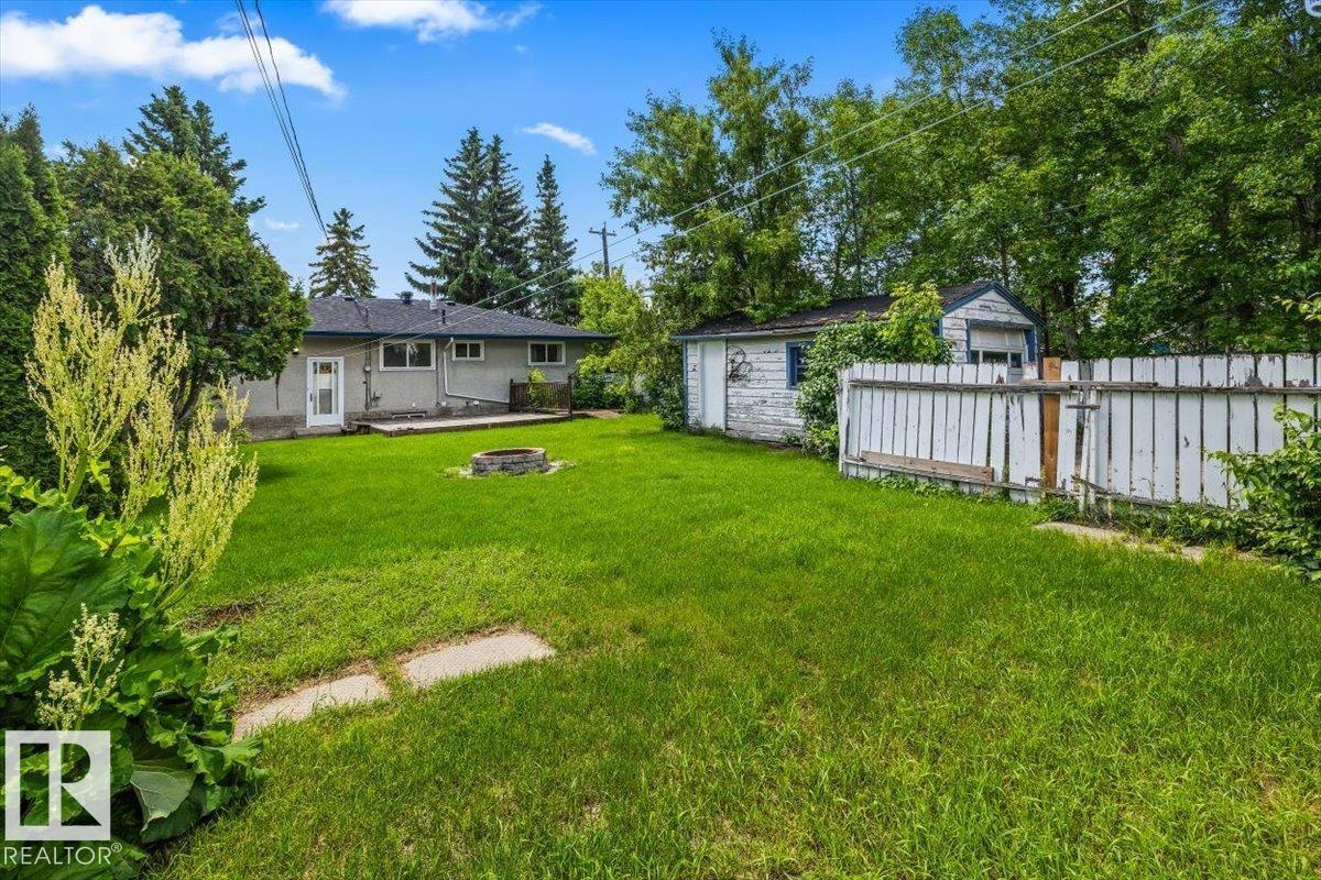 10544 53 AV NW - 36
