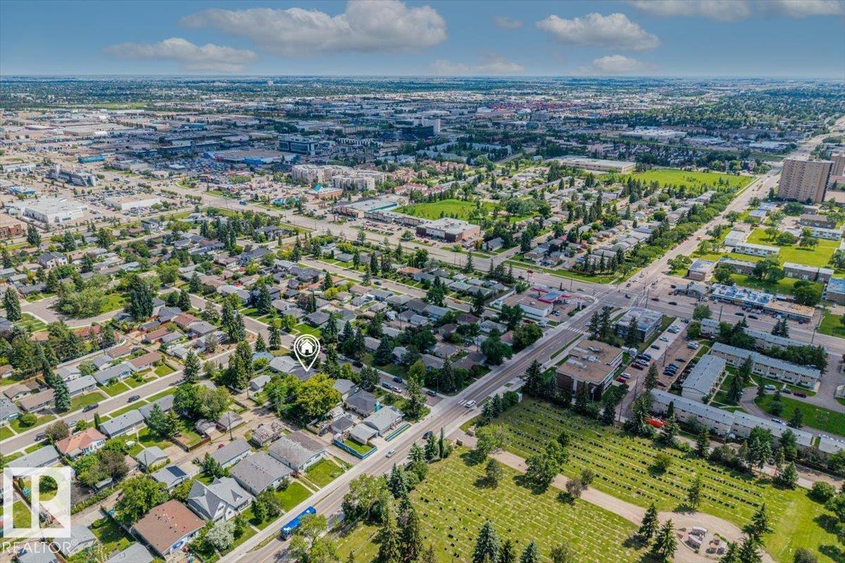 10544 53 AV NW - 40