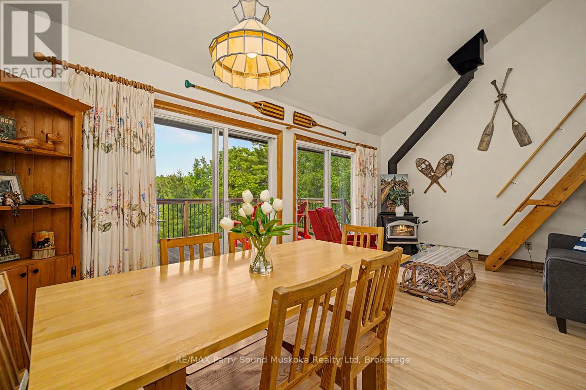 54-56 SHEBESHEKONG ESTATES ROAD S - 20