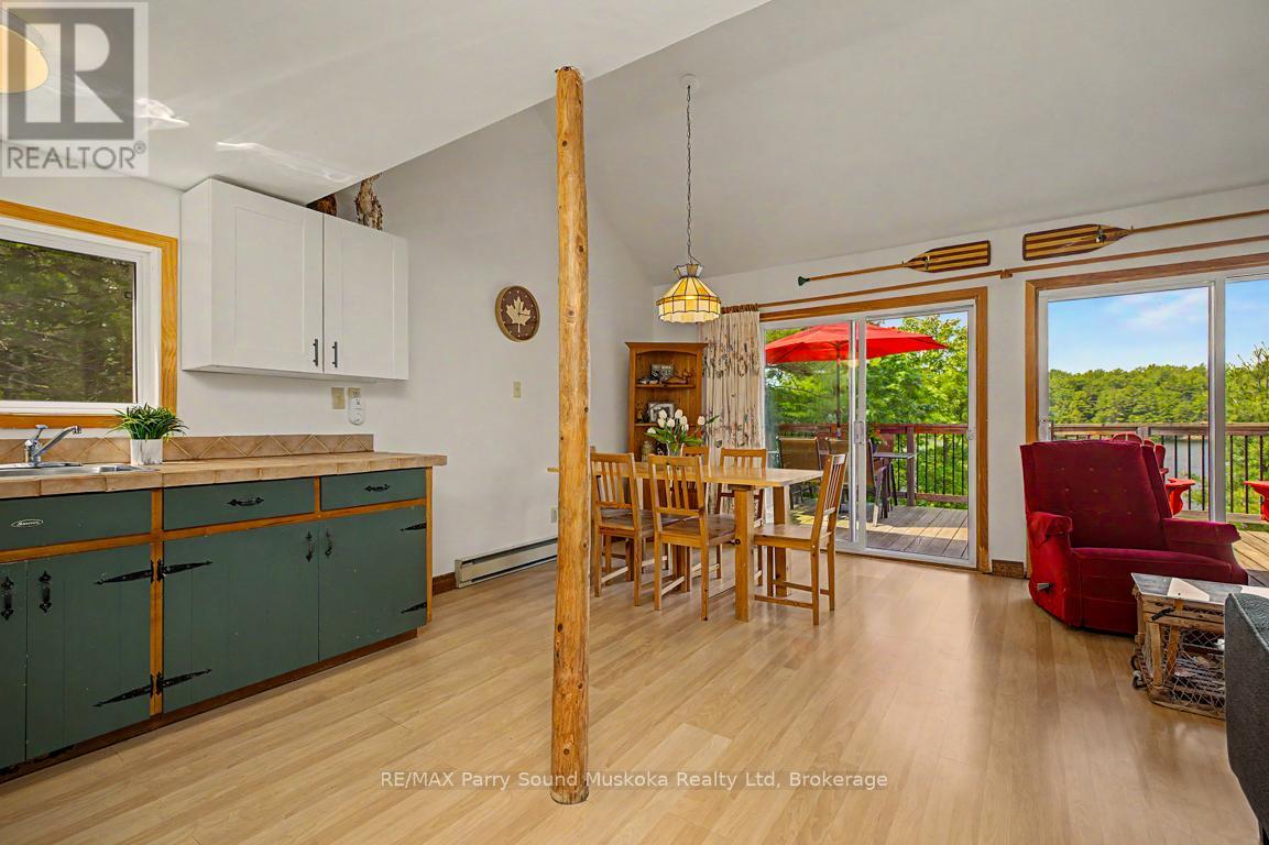 54-56 SHEBESHEKONG ESTATES ROAD S - 23