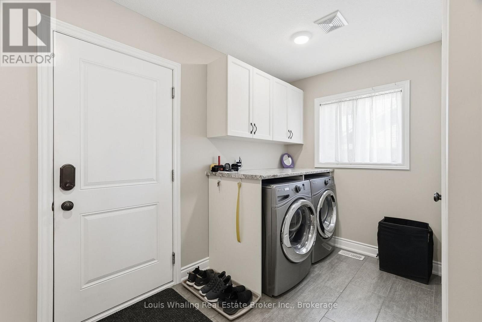 323079 DURHAM ROAD E - 21