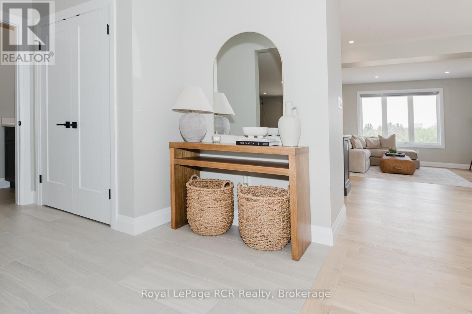 268 SCHMIDT DRIVE - 10
