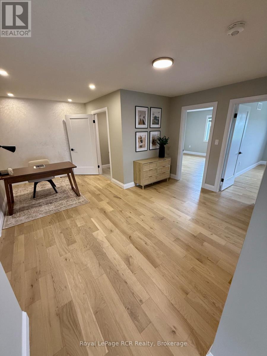 268 SCHMIDT DRIVE - 15