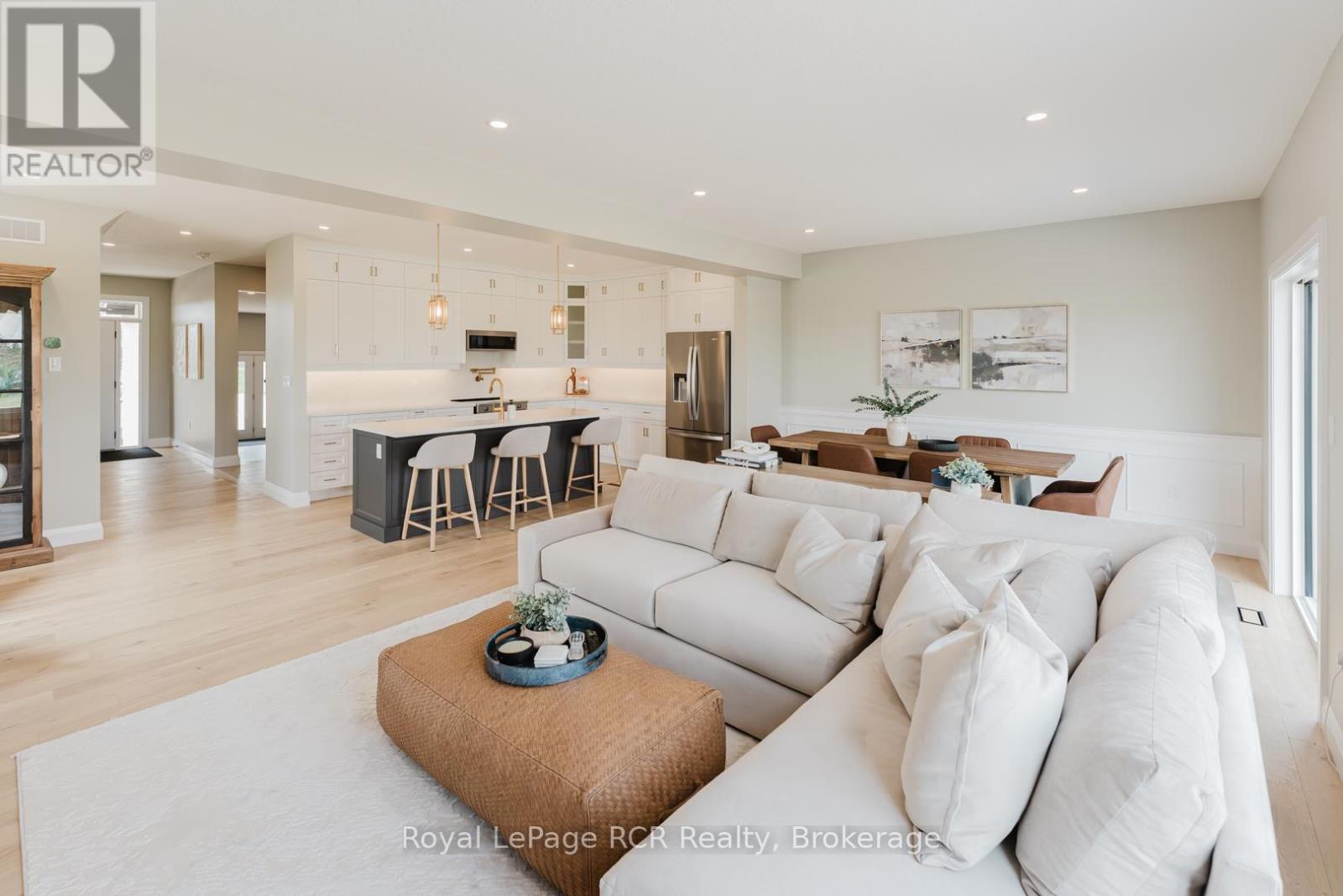 268 SCHMIDT DRIVE - 6
