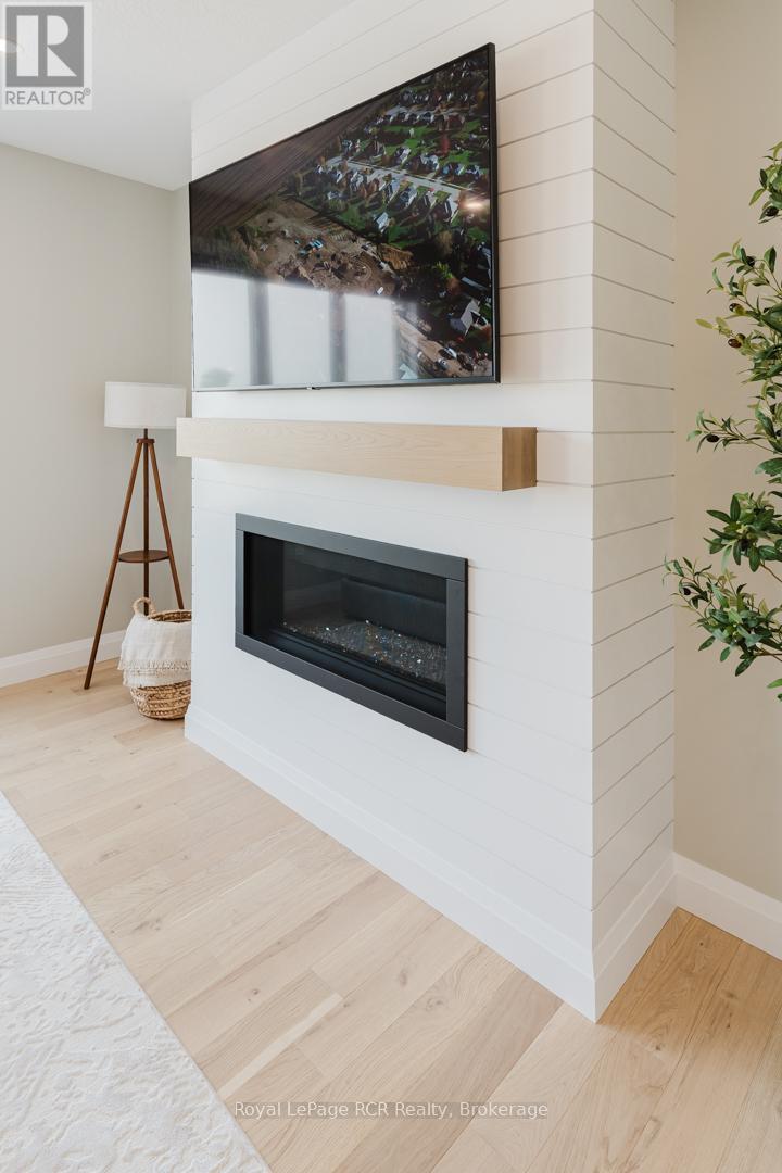 268 SCHMIDT DRIVE - 8