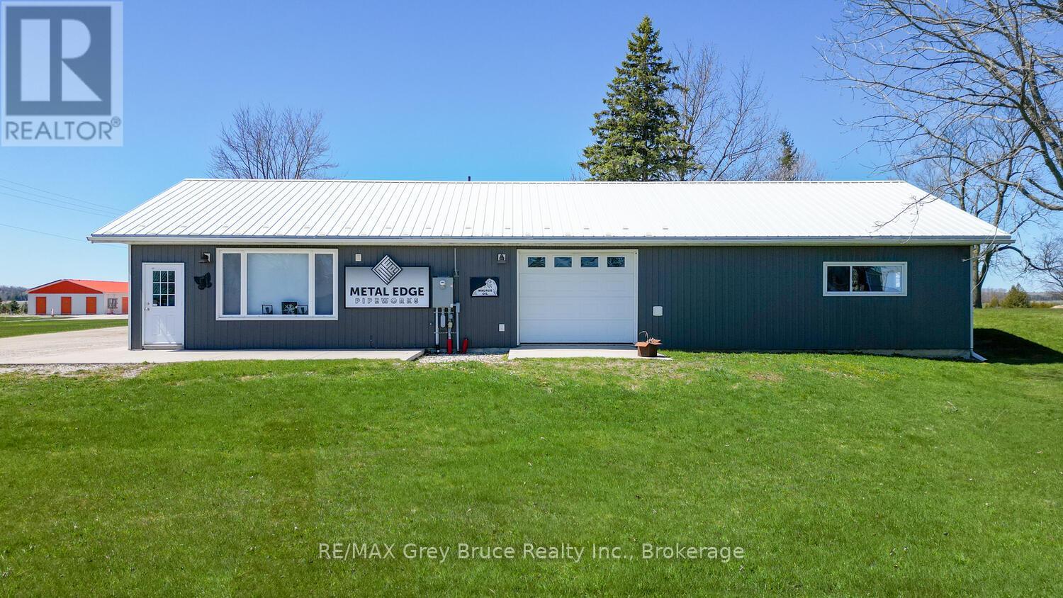 2847 HIGHWAY 6 - 10