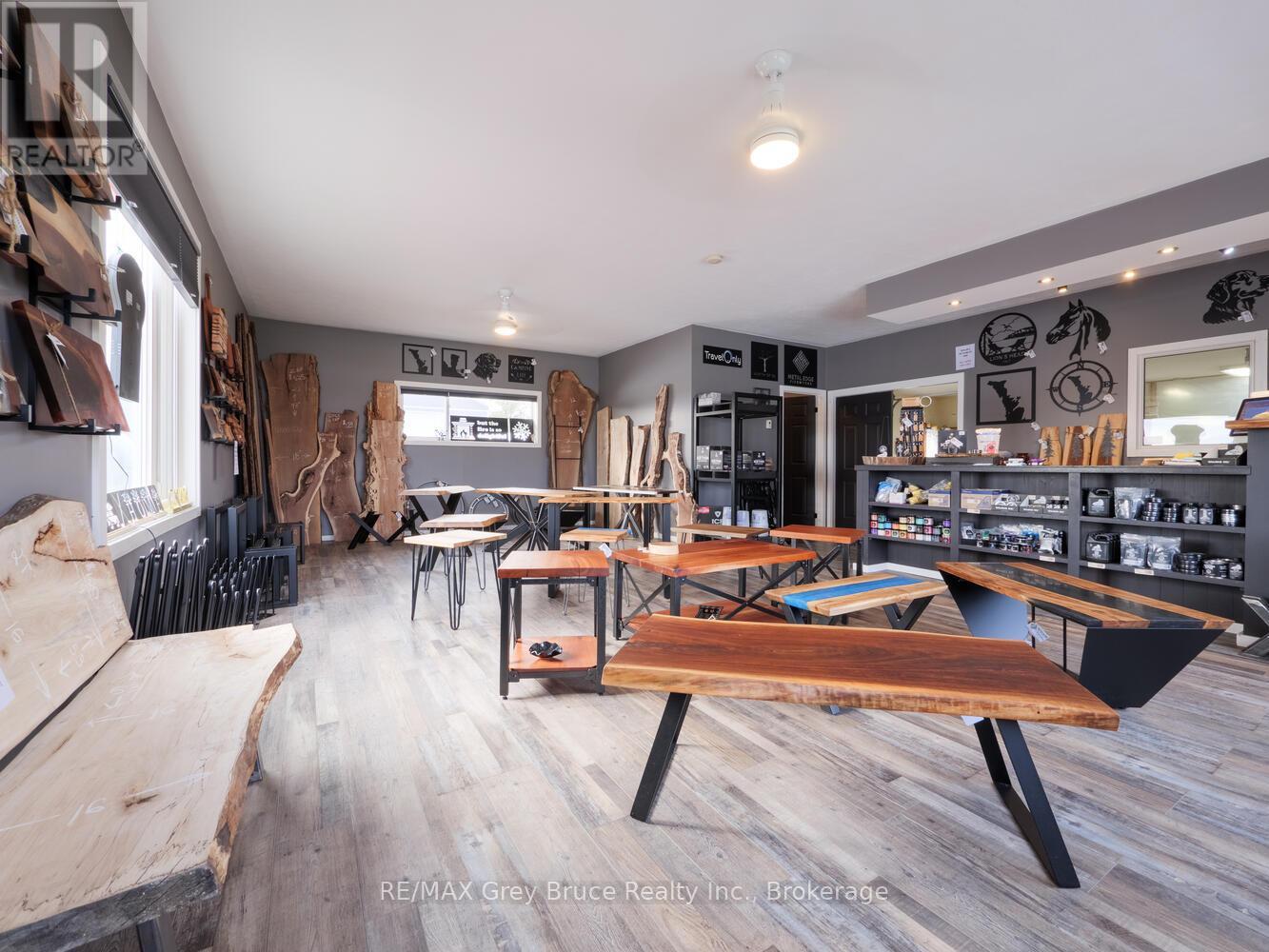 2847 HIGHWAY 6 - 3