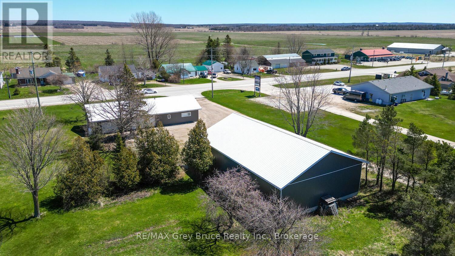 2847 HIGHWAY 6 - 40