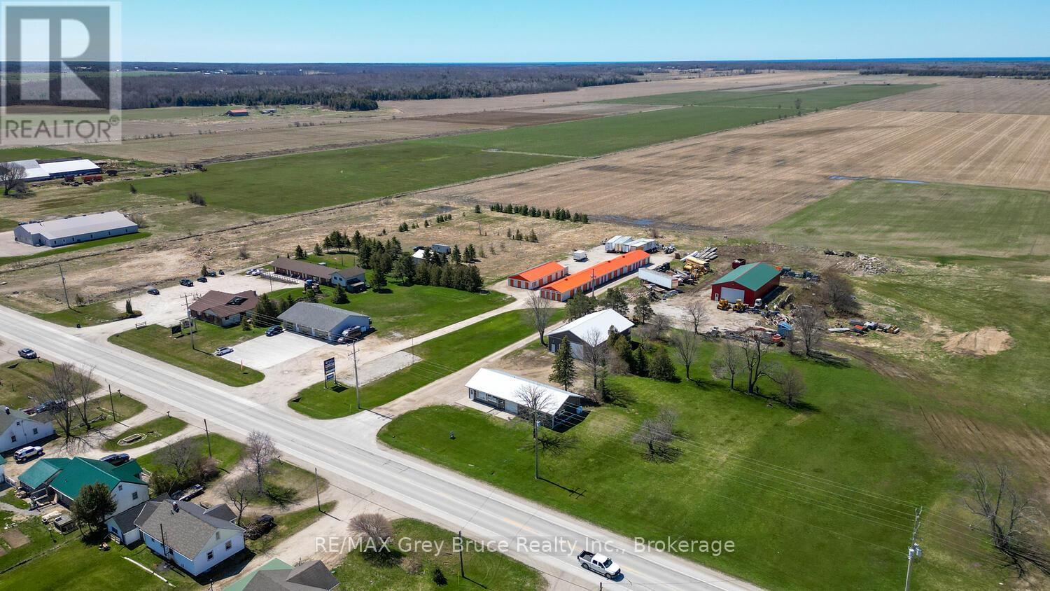 2847 HIGHWAY 6 - 44