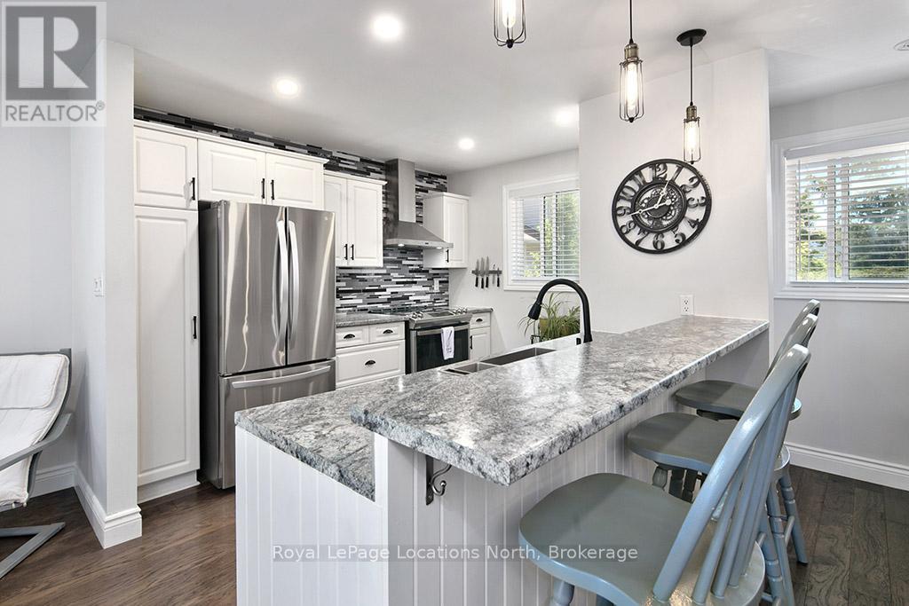 #58 127 ALFRED STREET W - 9