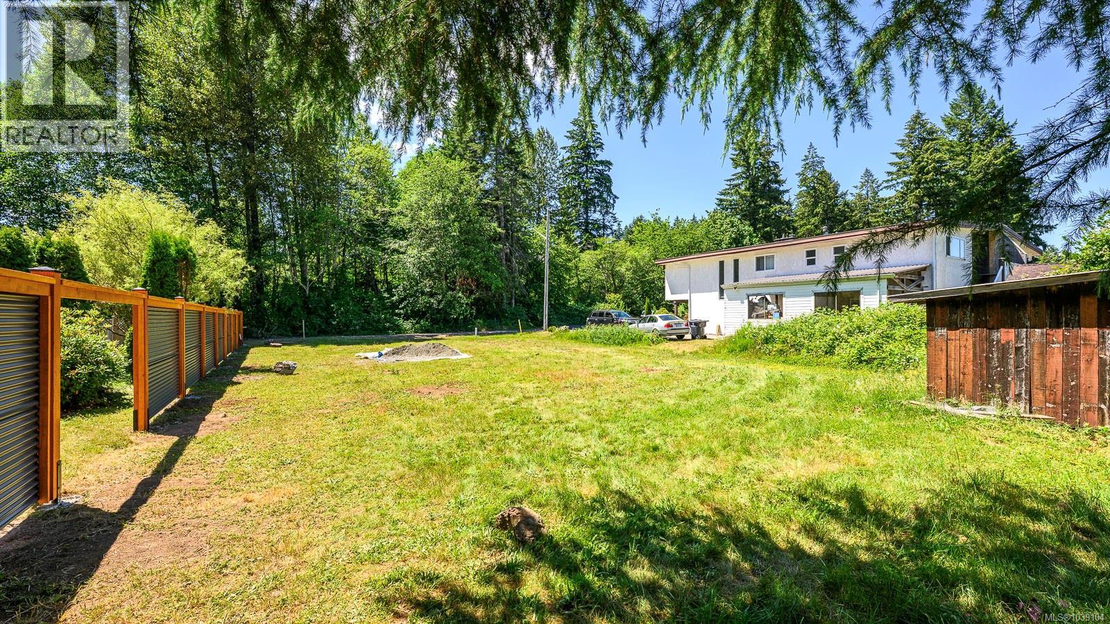 460 Willemar Ave, Courtenay — photo 3