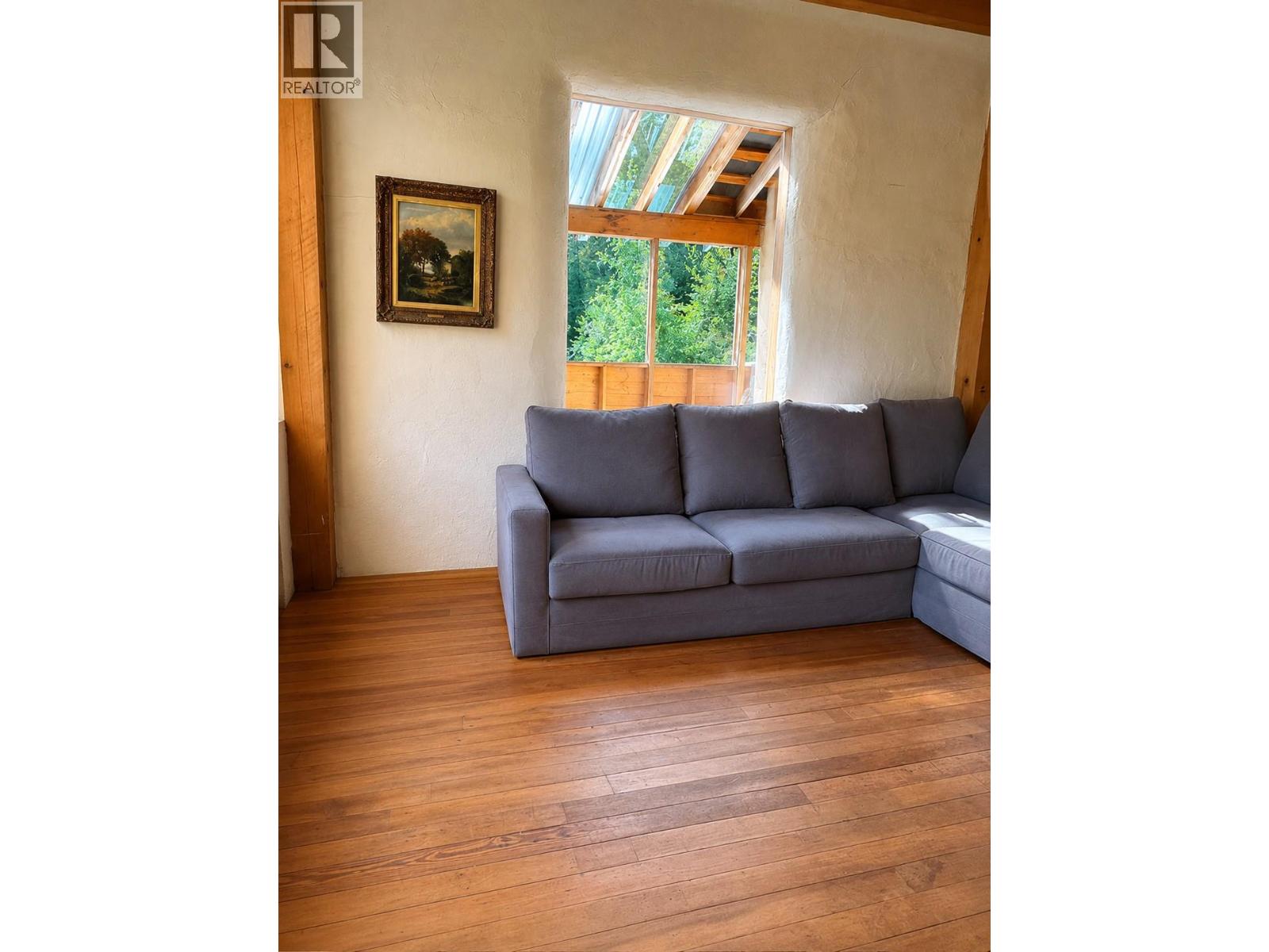 6001 Longbeach Road - 7