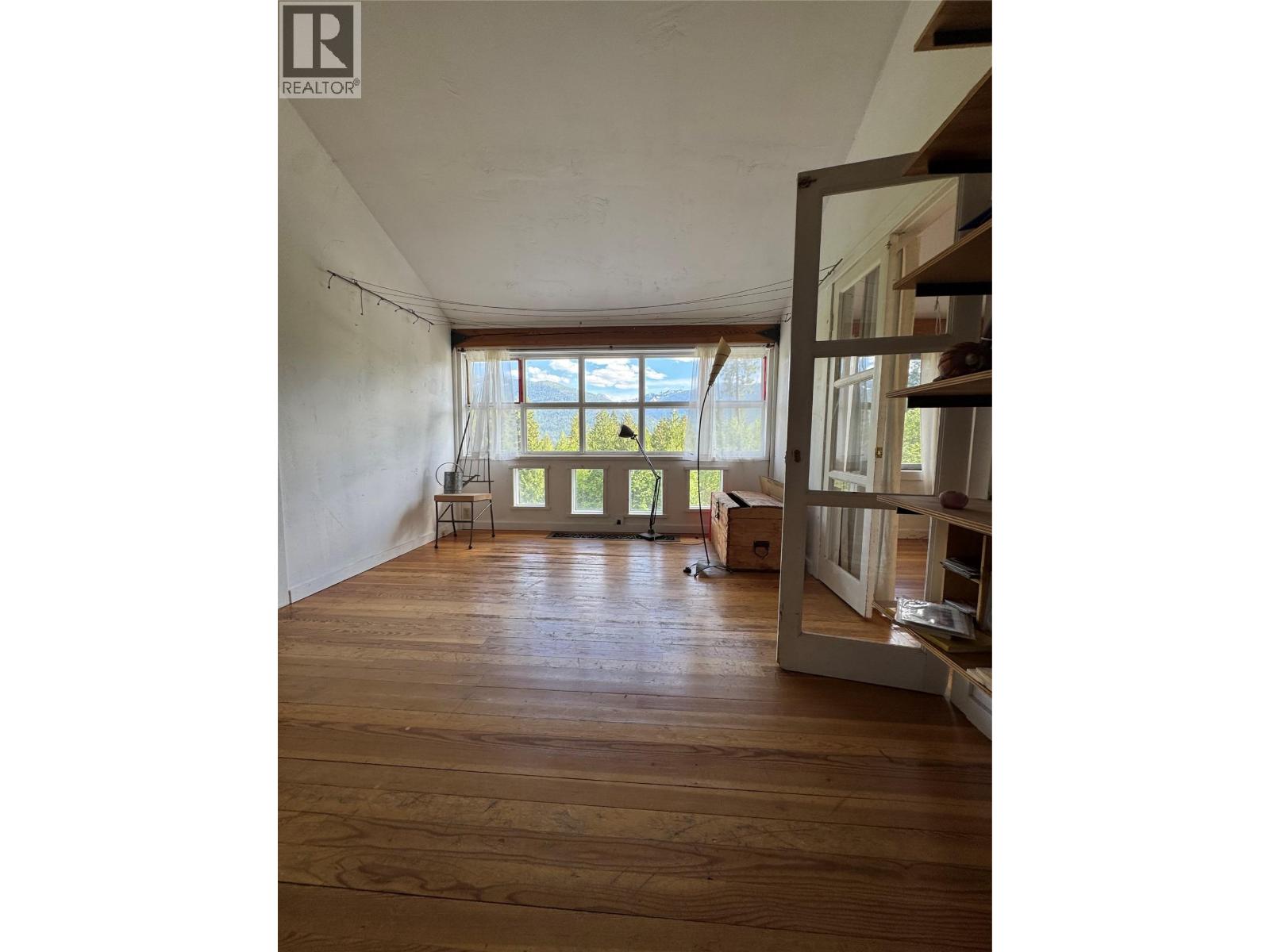 6001 Longbeach Road - 15