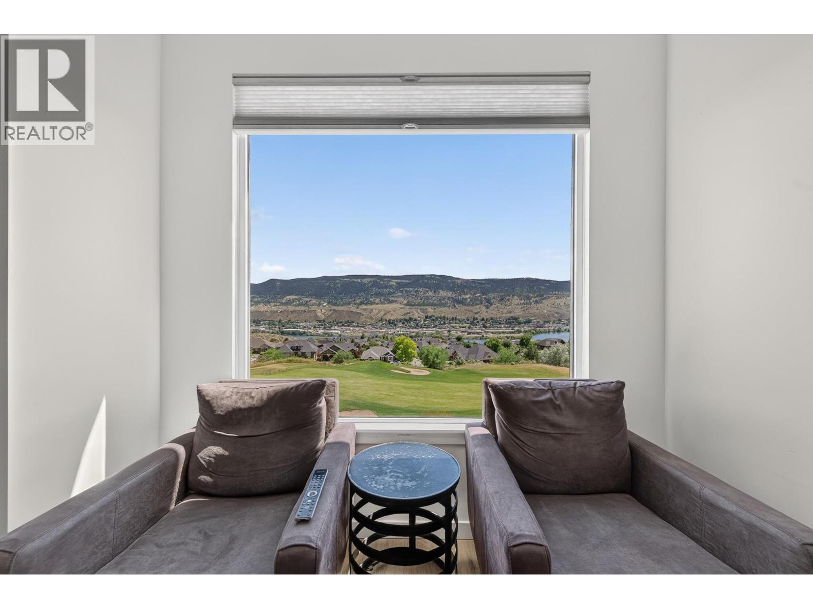 144 BELMONTE Way - 18