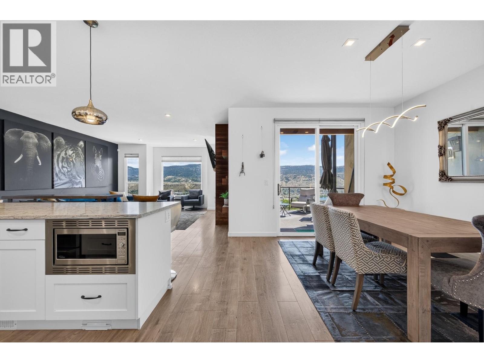 144 BELMONTE Way - 7