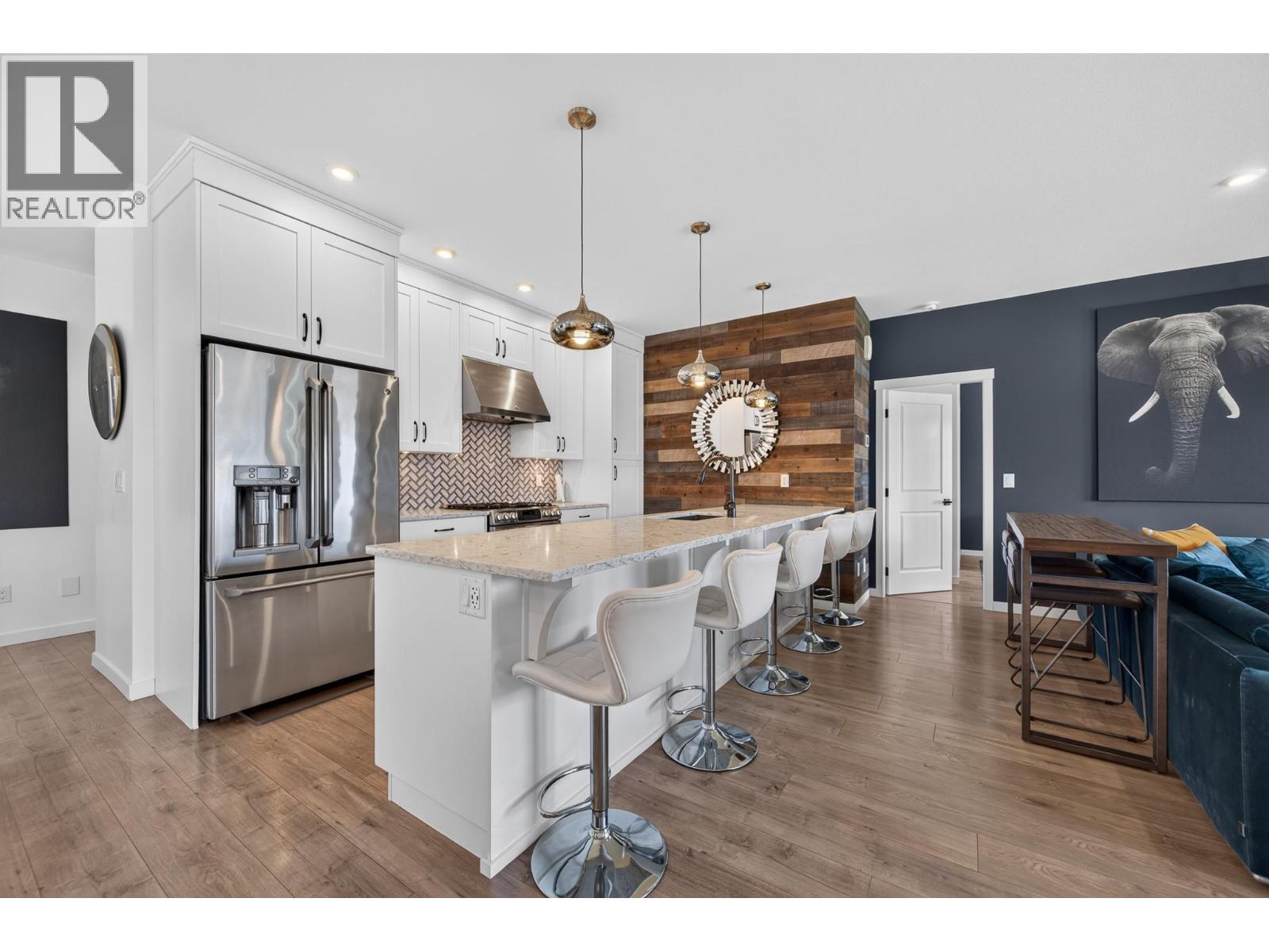 144 BELMONTE Way - 11