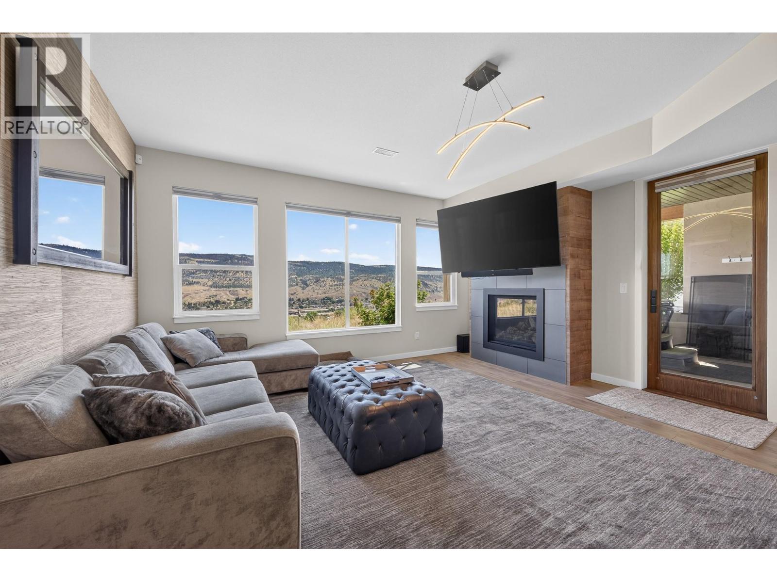 144 BELMONTE Way - 34