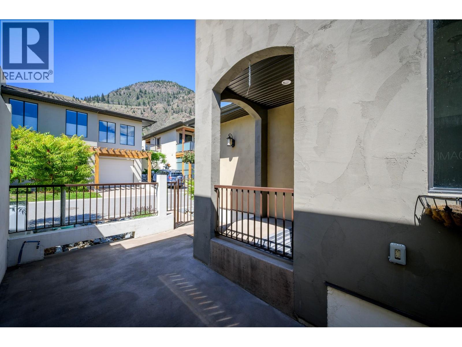 144 BELMONTE Way - 51