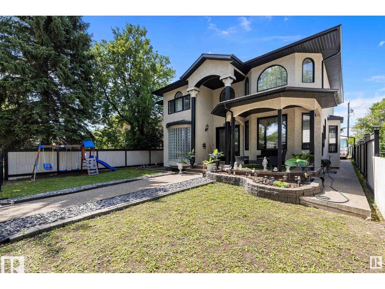 9544 154 ST NW - 2